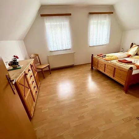 Steirer Haus Apartman Gamlitz
