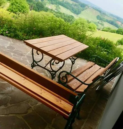 Steirer Haus Apartman Gamlitz